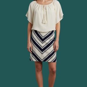 VTG TALBOTS 1990s Navy Blue Chevron Preppy Mini Pencil Skirt